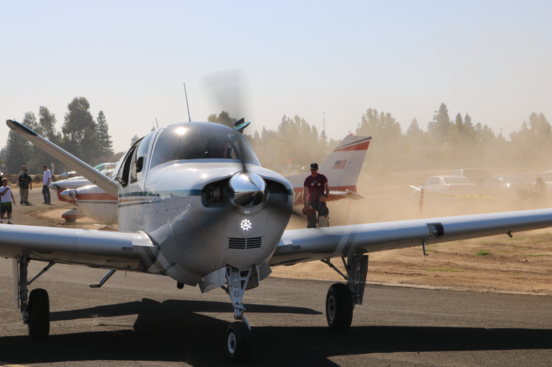 Illustration for article titled End O' Summer Fly In Car Show photodump - Part 2 - aircraft